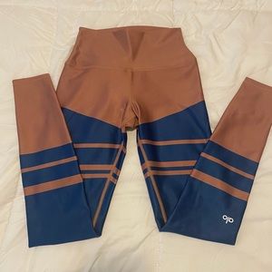 Alo Leggings